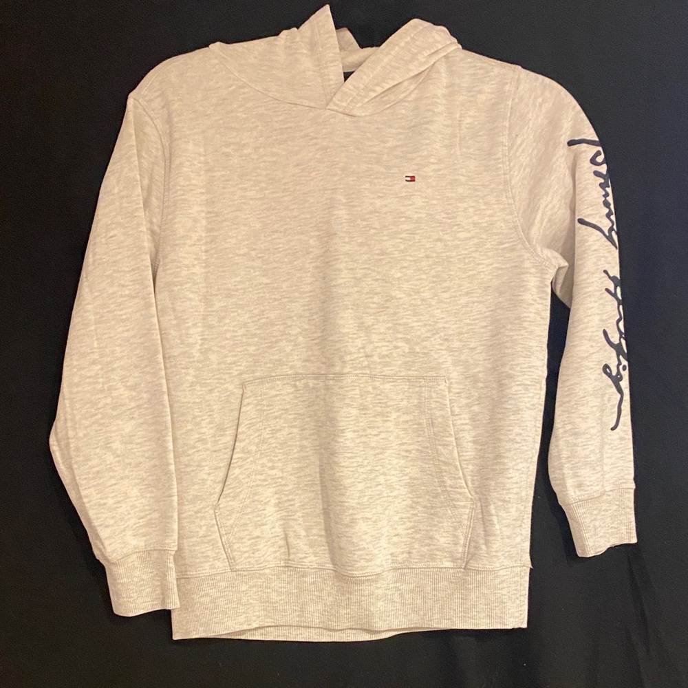 Tommy Hilfiger Men's Heather Light Gray Hoodie with Script Sleeve